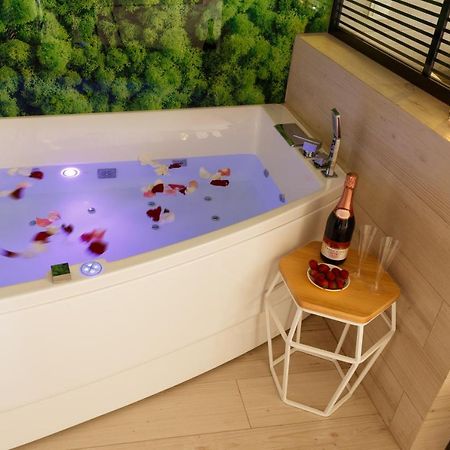 Luxury Apartments «Love Story» İvano-Frankivsk Dış mekan fotoğraf